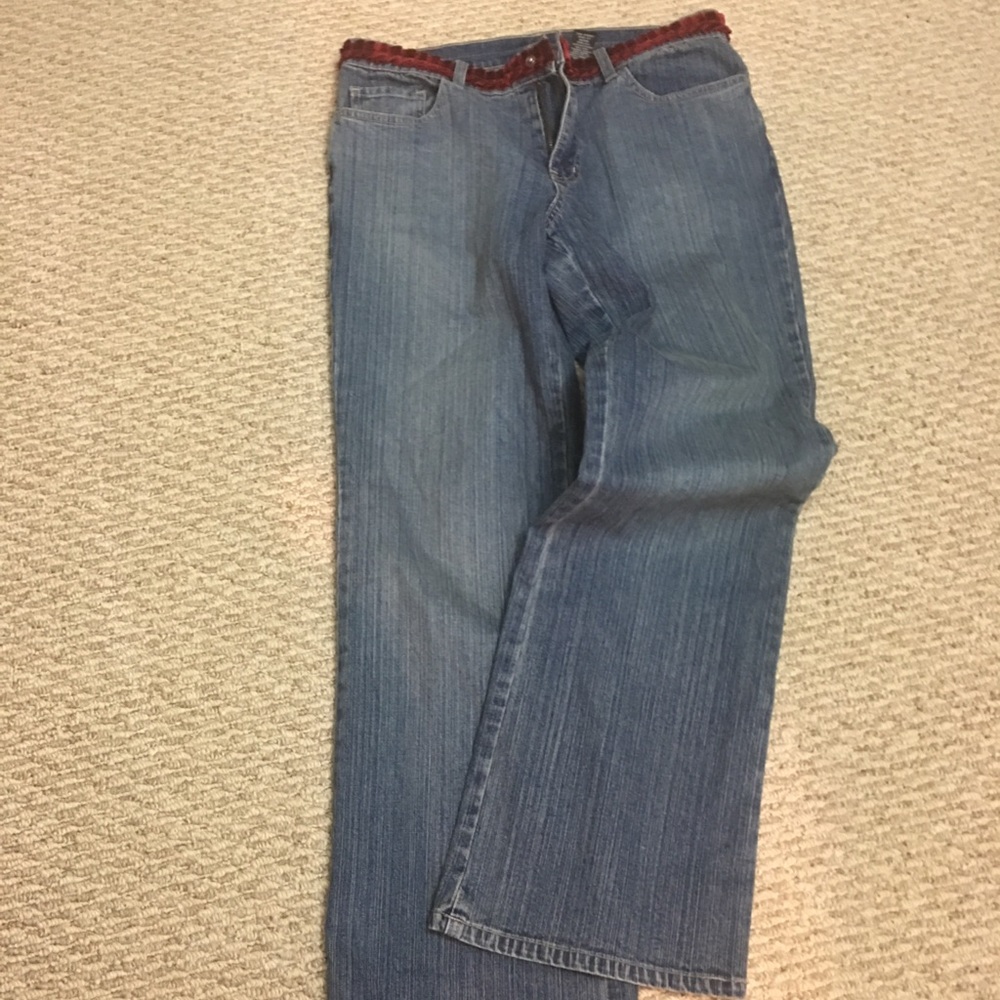 👄 CUTE feminine JEANS 👖